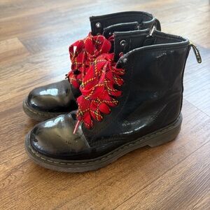 Dr. Martens Delaney black patent leather boots 3